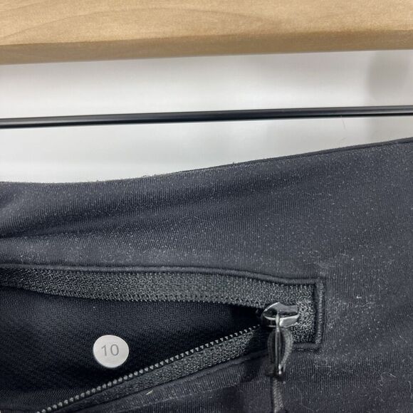 Lululemon Crop Leggings Size 10 Womens Black Athletic Yoga Running Zip Pocket - Picture 7 of 8